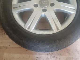 Audi q7 235/60 R18 - 2