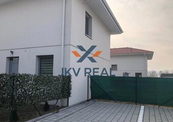 JKV REAL ponúka 2 domy v Stupave - 2