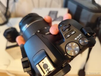 Canon EOS 250D + objektív + príslušenstvo - 2
