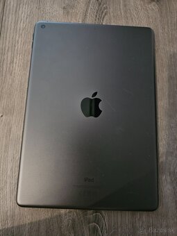 Apple iPad 7. Generácia - 2