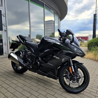 Kawasaki Ninja 1100 SX čierna 2025 - 4500 km - 2