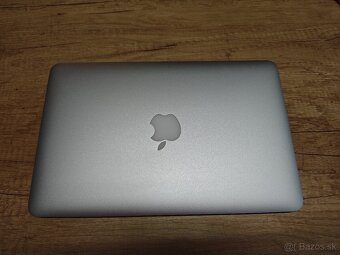 Apple Macbook Air 11 2015 A1465 - 2