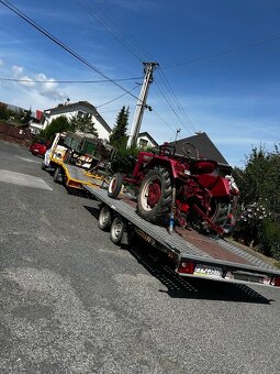 Farmall McCormick D-212 traktor - 2