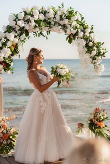 Predám krásne letné svadobné šaty - 2