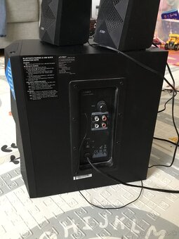 Fenda F&D Model A180X - 2