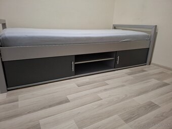 posteľ  90x200 - 2