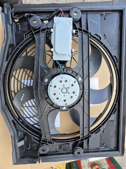 Predám ventilátor na BMW rad 3 E46 - 2