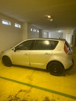 Renault Megane Scenic - 2