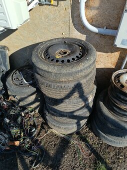 Predám Dvere na Ford Mondeo mk3 - 2