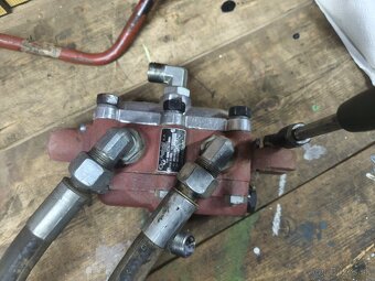 Rozvádzač RBS10 - 2