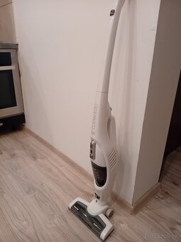 Sencor tyčový vysávač - 2