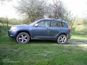 Toyota RAV4 III 2.2 D4D 100kW rv 2006 - 2