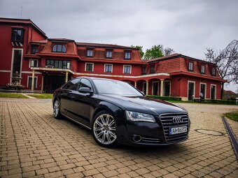 Audi A8 3.0 TDI 184kw 4x4 quattro diesel 6/2013 čierna met - 2