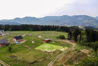 POZEMOK JAMNÍCKA VYHLIADKA - 828m2, siete, štúdia domu - 2