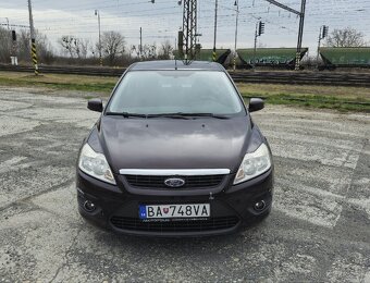 Ford Focus 1.6i 74kw hatchback FL - 2