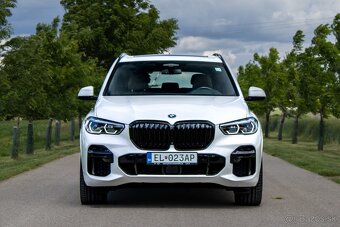 BMW X5 3.0 xDrive45e A/T M-Packet/ ZÁRUKA - 2