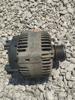 Alternátor VW AG Valeo 180A-021903026L - 2