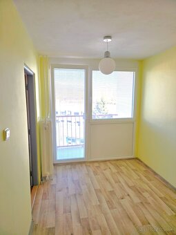 Veľký 2 izbový byt 60 m2 kompletná rekonštrukcia Stará Turá - 2
