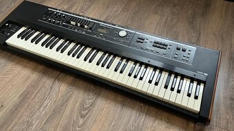 Predám Roland VR-730 + hard case - 2