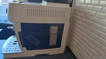 Kávovar DeLonghi Magnifica S - 2