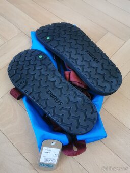 Sandále SOURCE (ZĽAVA 40%) - 2