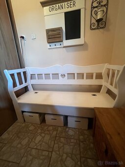 Romantická drevená lavička - 2