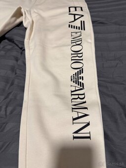 Predám pánske tepláky Armani - 2