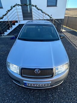 Skoda Fabia 1.2thp 47 kw - 2