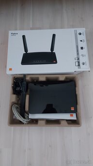 Router Flybox MR200 - 2