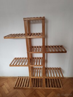 Stojan/polica na kvety - 2