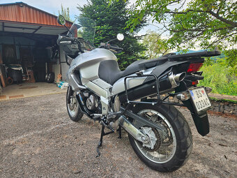 Aprilia Caponord ETV 1000 - 2