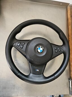 BMW 5 6 e60 e61 e63 Mpacket volant - 2