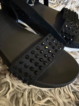 aldo black crystals original damske stylove sandalky - 2