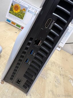 PS5 slim - 2