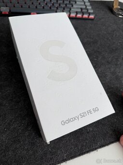Samsung S21 FE 5G - 2