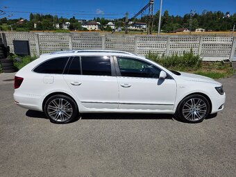 ŠKODA SUPERB COMBI L&K 2.0 CRTDI 140KW DSG 4X4 - 2