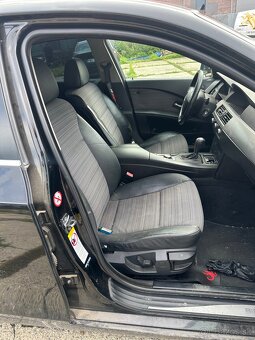 BMW E60 sedačky - 2