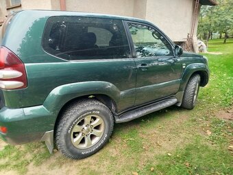 Toyota Landcruiser 120 - 2