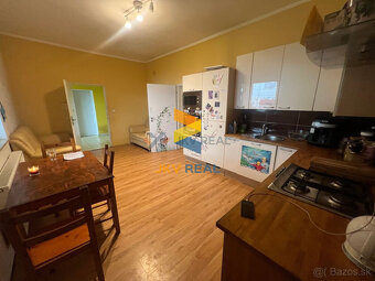 JKV REAL ponúka na predaj rodinný dom v Chynoranoch - 2