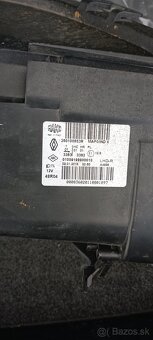 Svetlomet predný Renault Clio IV - 2