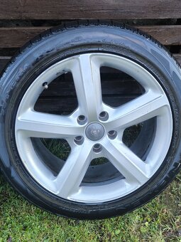 Audi R20 4L0601025H - 2