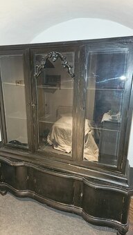 Starožitny nabytok- Vitrína - 2