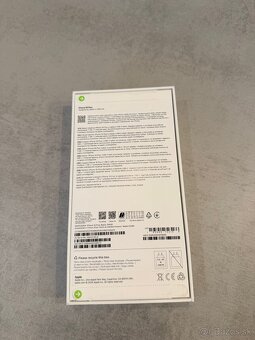 iPhone 16 Plus, 256GB, čierny - 2