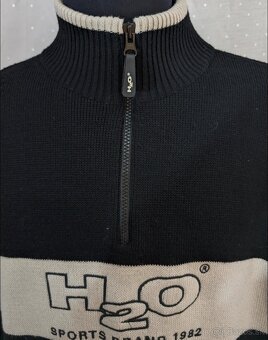 Štýlový vlnený sveter H2O - 2