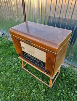 Radio schaub-supraphon 52 - 2