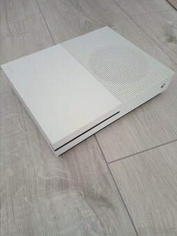 Xbox One S 1TB+ hry - 2