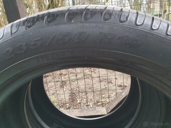 235/50 R19 letné - 2