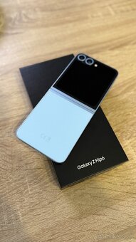 Vymenim Samsung Flip 6 modry + 2 obaly v hodnote 50€ - 2