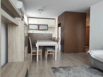 3 izbový byt s loggiou prenájom Košice - Terasa - 2