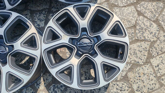 5x110 R17 --- FIAT 500X - 2